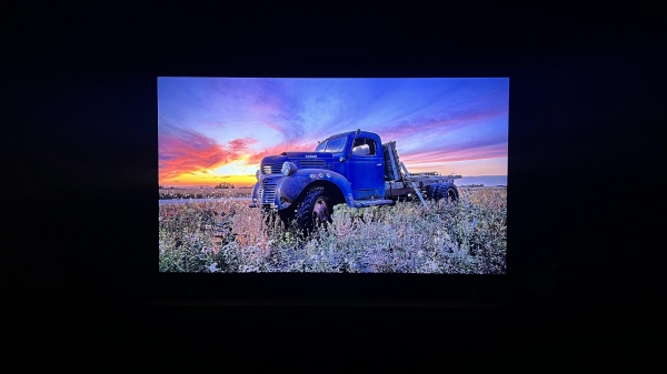 تلویزیون ال جی 55UR8000 ساخت سال 2023